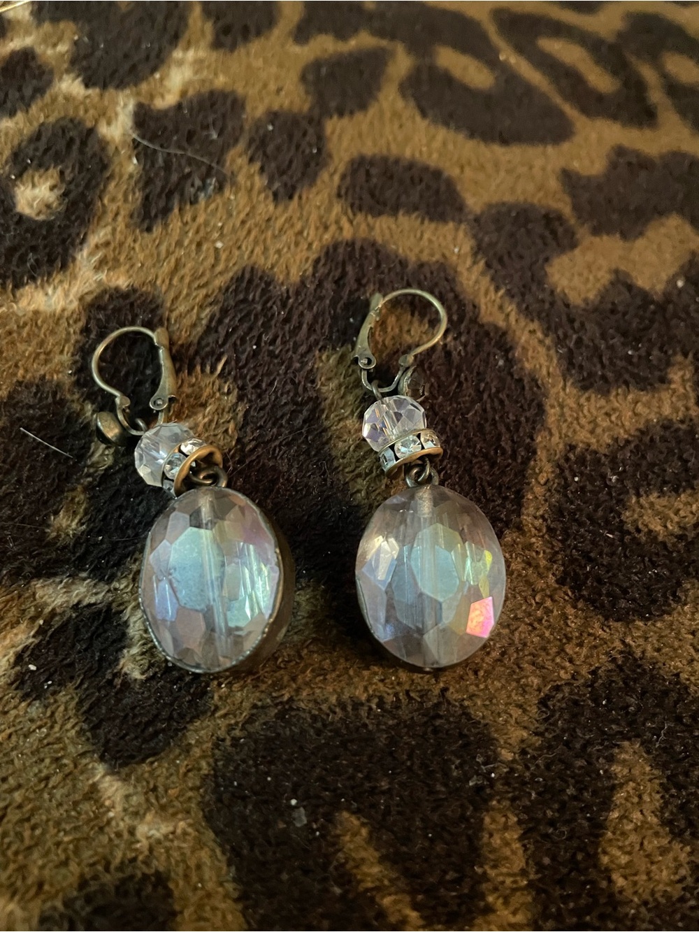 Iridescent Faceted Glass Drop Earrings - Women Jewelry Vintage